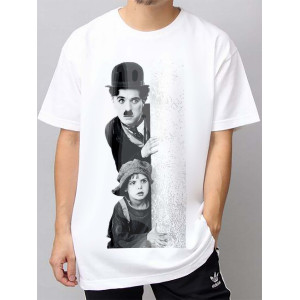 Tricou cu Charlie Chaplin cu un copil